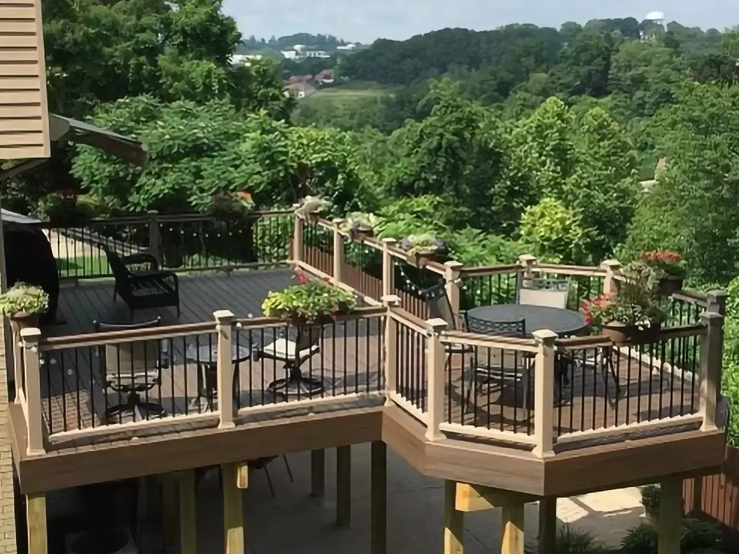 Deck Builder Patio & Deck Construction in Pittsburgh